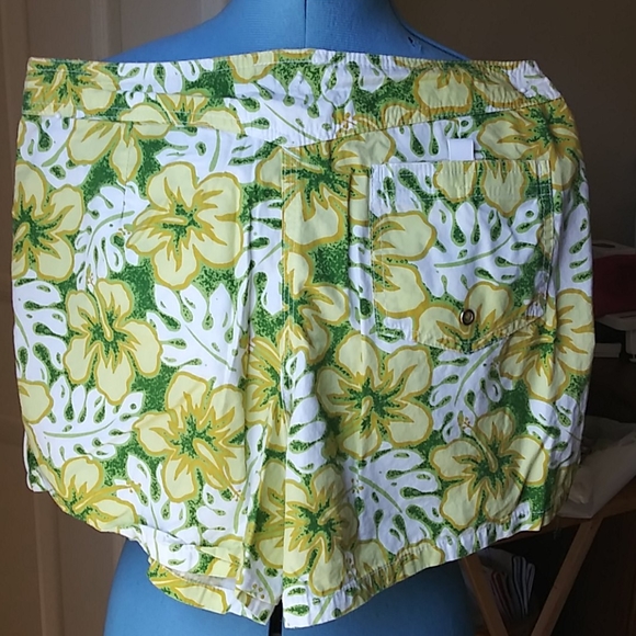 Lily print board shorts - Picture 4 of 5